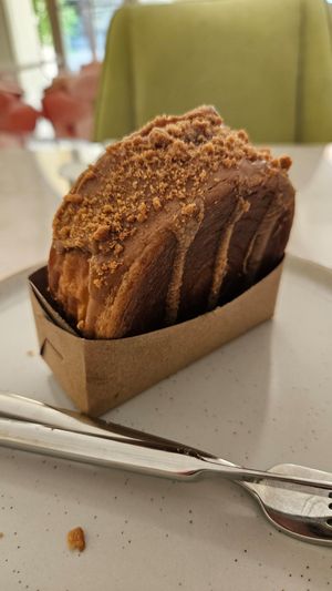 Biscoff Crossi at Kynd Baker in Surabaya