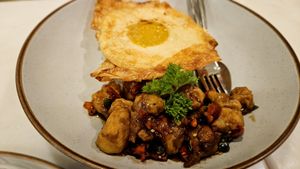 Bonless chicken with chili on rice at Kynd Baker in Surabaya