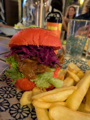 Panino con funghi sfilacciati at Magnebevo e sto a Ostiense in Rome