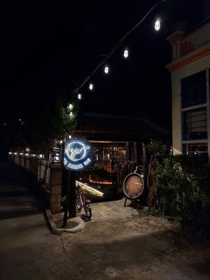 Entrance at SU - Sapa Vegetarian Restaurant in Sapa