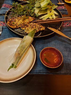 Vietnamese rice pancakes at SU - Sapa Vegetarian Restaurant in Sapa