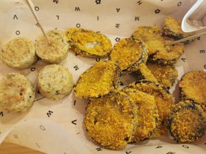 Aubergine and potato and green bean at Flower Burger in Pescara