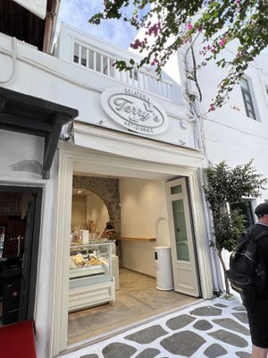 The place   at Terry's Gelateria in Mykonos