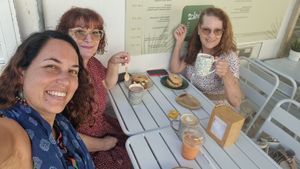 A sermos felizes e a veganar :) at Rütz - Albufeira in Albufeira