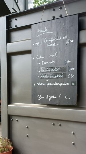menu of the day at Nirgendwo in Berlin