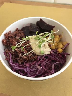 Budda Bowl 8 euros at Malerba in Bologna