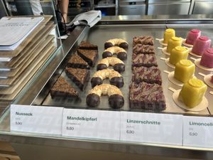   at Moriz - Zuckerbäckerei & Manufaktur in Vienna