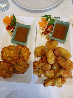 Sweetcorn cakes & Tempura veg with sweet chilli dip at Thai One in Colchester