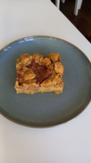 rhubarb cake 3,50€ at Sannie in Ratingen