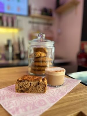 Banana bread at Ditxo in Mallorca