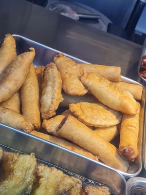 Curry puff Spring Roll ~ 9/10/21 at Kwan Inn Vegetarian 观音斋 - Chinatown in Central Singapore