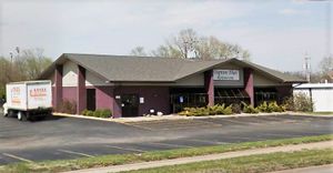 Storefront at Tup Tim Thai in Topeka