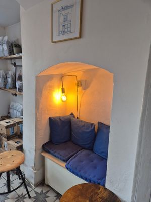  at Giant Coffee in Margate