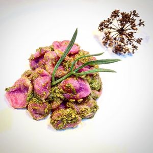 Opuntia orecchiette with sea fennel pesto at Pikniq in Stropino