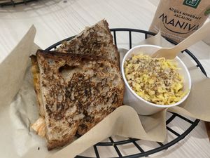 Pan de fuego   at Hambre Street Food in Verona