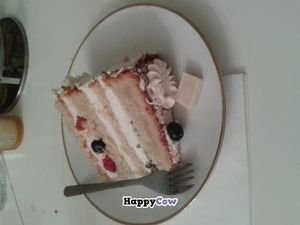 White chocolate gateau at Cakes 'N' Treats in North West London