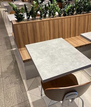 Seating space at MAD - Chia Restaurante - T2 in Madrid