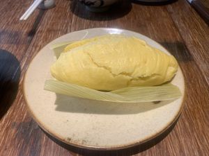 Steamed corn bread  at Juezhengjing Vegetarian Restaurant - Minsheng Street Store - 觉正净素食 民生街店 in Kunming