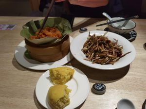 Mushroom with mint, mocked meat with lotus leaves powder and corn bread. at Juezhengjing Vegetarian Restaurant - Minsheng Street Store - 觉正净素食 民生街店 in Kunming