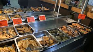   at Noble Y Natural - Sucre  in Buenos Aires