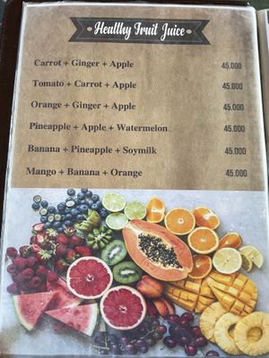 Fresh juice menu  at Mom's Restaurant in Hoi An