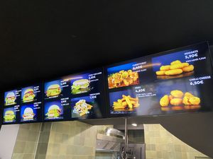 Alles vegan  at Liners Food in Hannover