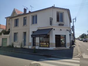  at Boulangerie M in La Rochelle