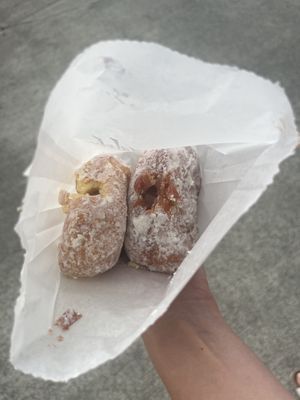 Guava and blueberry  #Veganuary at Maleko Coffee And Pastries in Honolulu