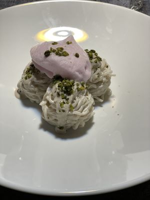 Cacio e pepe sbagliata (raw) at Soul Kitchen - Creatività Vegetale in Turin