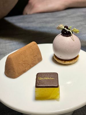 Petit Four : Mango Gelée - Berries Cheesecake - Gianduiotto   at Soul Kitchen - Creatività Vegetale in Turin