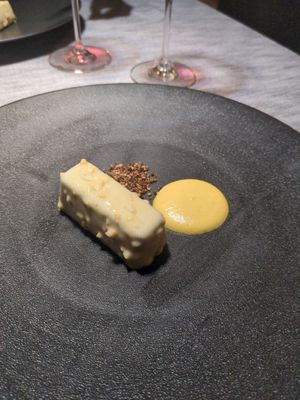 Frozen dessert hazelnut, white chocolate at Soul Kitchen - Creatività Vegetale in Turin