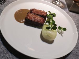 TATAKI-MIRAI: Redefine meat, Pakchoi, Shitake, Miso, Sesamo, Wasabi at Soul Kitchen - Creatività Vegetale in Turin