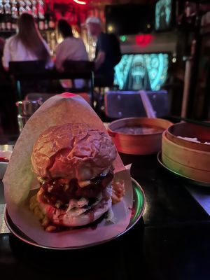 Vegan burger   at NEOShinjuku Atsushi in Tokyo