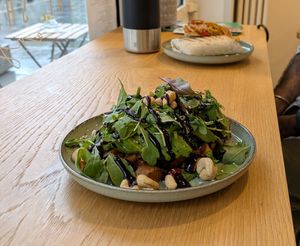 Mexican tortilla at the back, sweet potato avocado toast at BlattReich Juicery & Plantbased Food in Bad Homburg