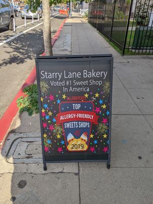 Sign #Veganuary at Starry Lane Bakery in San Diego