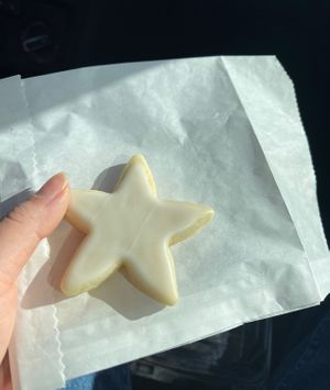 sugar cookie   at Starry Lane Bakery in San Diego