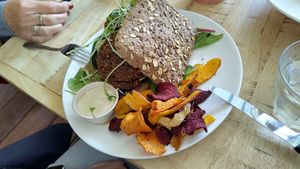 Vegan falafel burger at Paviljoen De Walvis in West-terschelling