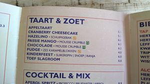 Desert menu at Paviljoen De Walvis in West-terschelling