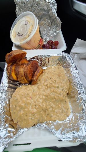 Tempeh Biscuits and Gravy at New Day Eatery in Port Angeles