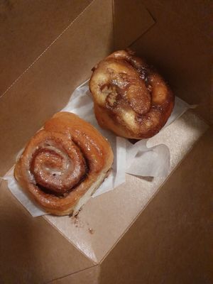 Cinnamon buns at New Day Eatery in Port Angeles