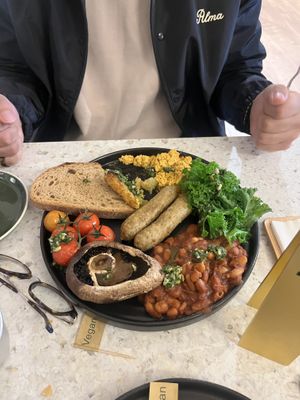   at 17 Grams in Chichester