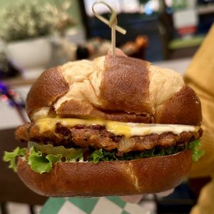   at Othello's in Woodland Hills