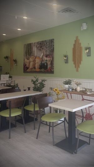   at Othello's in Woodland Hills