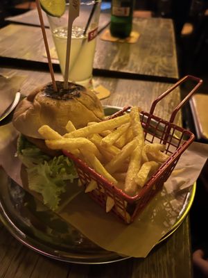   at Baykuş Pub  in Istanbul