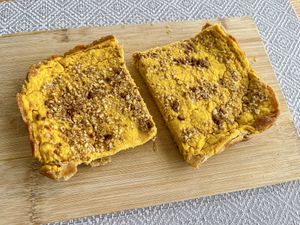 Pumpkin quiche with vegan bulgur cheese  at Gastronauta in Mallorca