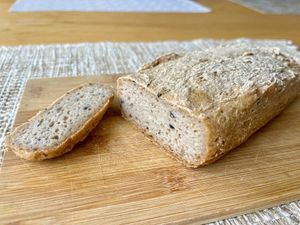 Rice flour bread with seeds
(550gr)  at Gastronauta in Mallorca