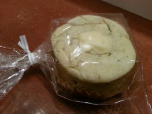 scone 245yen at Very Veggie Flavors in Tokyo