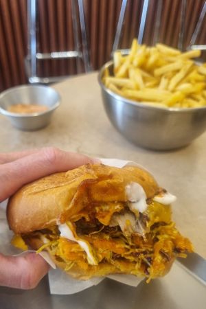 Very tasty burger at Kendrick in Lisbon