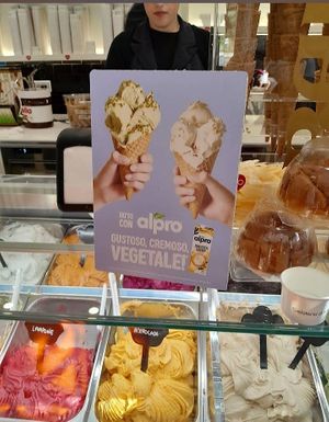  at Gelateria Gelato Therapy in Spicchio-sovigliana