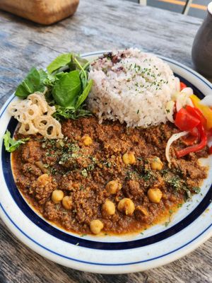 Vegan keema curry at Windera Cafe - 七里ヶ浜店 in Kamakura